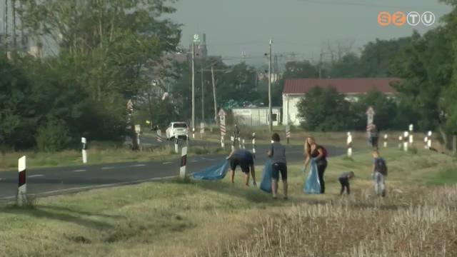 Szemétszedést szerveztek a zanatiak Szemétszedést szerveztek a zanatiak