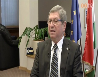 P�ntekt�l-P�ntekig - 2014. febru�r 21.