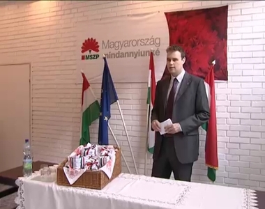 22 ezer kopogtatócédulát gyűjtött az MSZP
22 ezer kopogtatócédulát gyűjtött az MSZP
