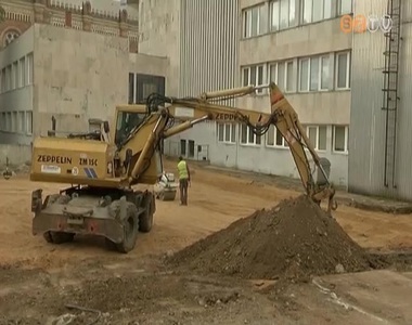 Felújítják a zeneiskola mögötti teret Felújítják a zeneiskola mögötti teret