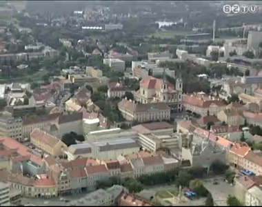 Több száz ember biztosítja a karnevál zavartalanságát Több száz ember biztosítja a karnevál zavartalanságát