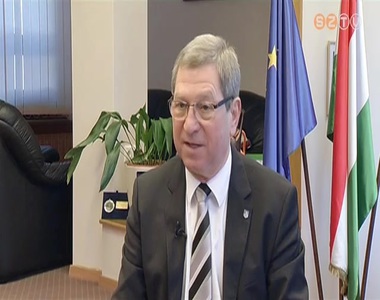 P�ntekt�l-P�ntekig - 2014. febru�r 28.