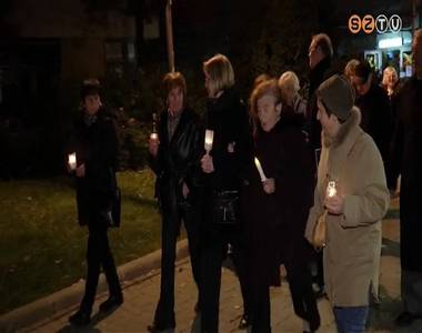 November 4-ei megeml�kez�sek