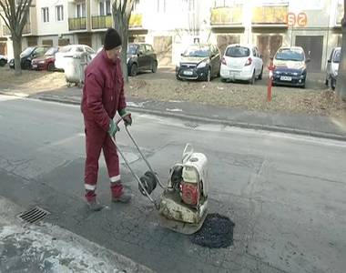 �thib�k jav�t�s�t v�gzi a SZOVA Zrt. v�rosszerte