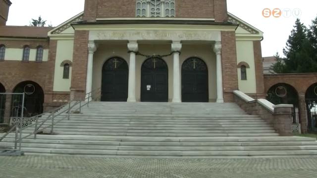 Májusra teljes egészében elkészülhet a szalézi templom lépcsője Májusra teljes egészében elkészülhet a szalézi templom lépcsője