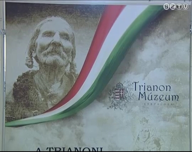 Zen�s et�d a Trianon-eml�kki�ll�t�sr�l