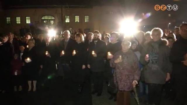 Lampionos felvonulással emlékeztek Szent Mártonra Szombathelyen Lampionos felvonulással emlékeztek Szent Mártonra Szombathelyen