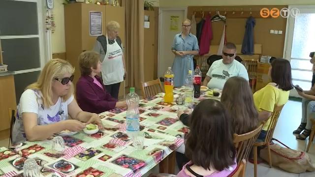 Klubdélután a vakok és gyengénlátók közösségében Klubdélután a vakok és gyengénlátók közösségében