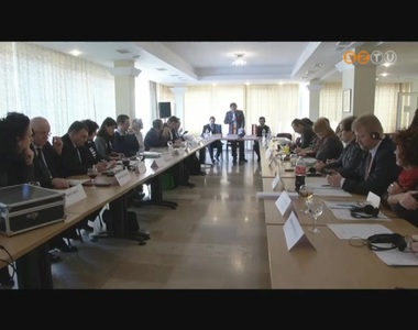 Du�lis szakk�pz�ssel a munkan�lk�lis�g ellen