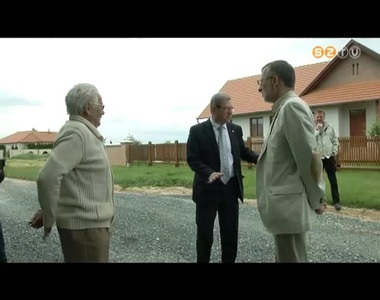 Tíz év után eltűntek a legnagyobb gödrök a Sip utcában Tíz év után eltűntek a legnagyobb gödrök a Sip utcában