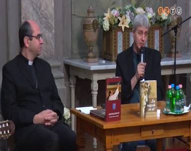 Bemutatt�k Sz�kely J�nos k�t �j k�nyv�t a P�sp�ki Palot�ban