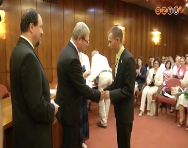 Jutalmazták a jó tanulókat Jutalmazták a jó tanulókat