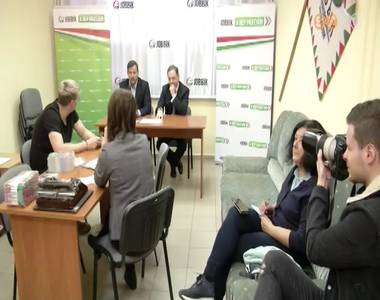 Jobbik: B�runi� vagy Szovjetuni�?