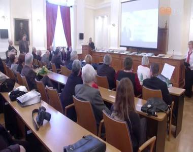 K�z�ss�gi Kult�r��rt d�jakat osztottak ki