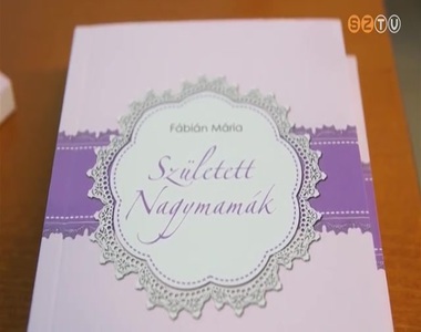 Született nagymamák Született nagymamák