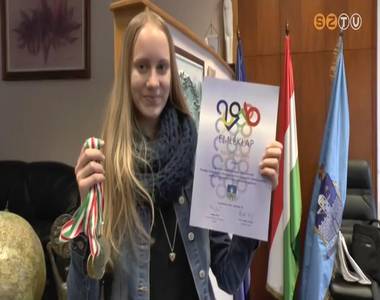 Di�kolimpikont k�sz�nt�tt a polg�rmester