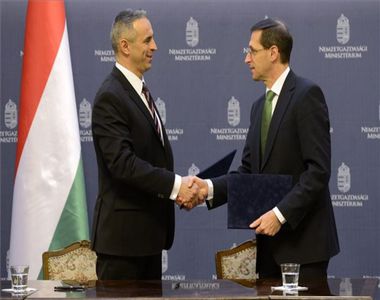 Együttműködési megállapodás a kormány és a Delphi között Együttműködési megállapodás a kormány és a Delphi között