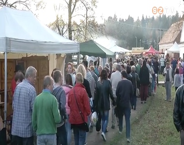 20. alkalommal tartottak M�rton-napi nagyv�s�rt h�tv�g�n a Vasi Skanzenben