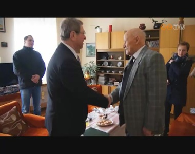 A 90 éves Lukács Zoltánt és a 95 éves Horváth Károlyt köszöntötte a polgármester A 90 éves Lukács Zoltánt és a 95 éves Horváth Károlyt köszöntötte a polgármester