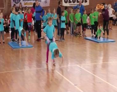 J�t�kos sportverseny v�rosi d�nt�