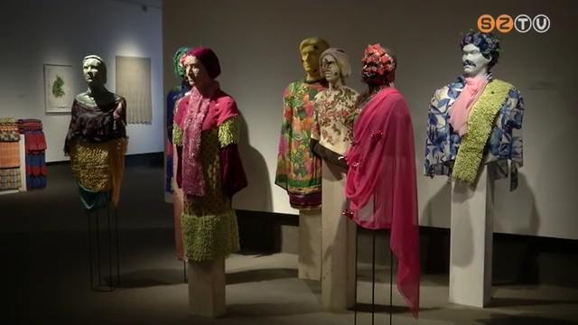 Textiltriennálé - 17 ország kortárs művészei több mint 200 alkotással mutatkoznak be a Képtárban Textiltriennálé - 17 ország kortárs művészei több mint 200 alkotással mutatkoznak be a Képtárban