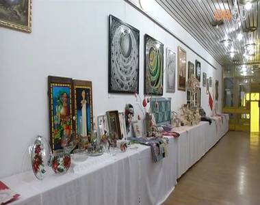 Nyugd�jas alkot�k munk�i l�that�k az MMIK-ban