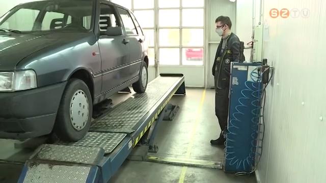 A veszélyhelyzet után 60 napig érvényesek a lejárt forgalmi engedélyek A veszélyhelyzet után 60 napig érvényesek a lejárt forgalmi engedélyek