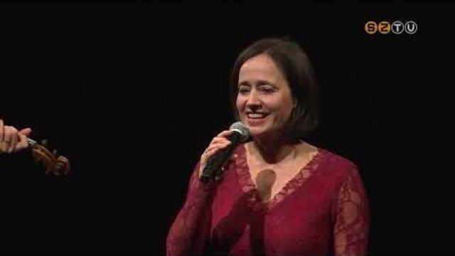 Nagyszab�s� folkl�r esttel �nnepelte a magyar kult�ra napj�t az ELTE SEK Sz�k�s N�pt�ncegy�ttes