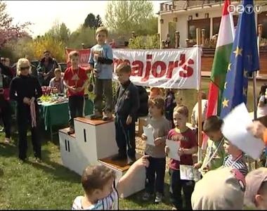 Csótófutás kommentár nélkül, vágatlanul Csótófutás kommentár nélkül, vágatlanul