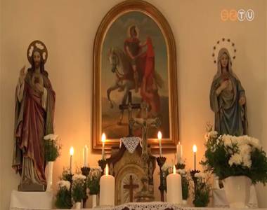 A kemenesszentm�rtoni er�dtemplom