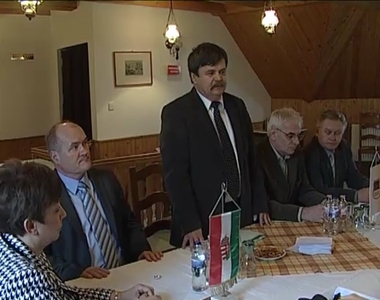 Felajnlott kopogtatcdulk