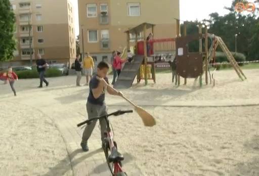 Megszépült egy játszótér Oladon Megszépült egy játszótér Oladon