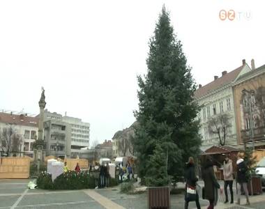 Adventi k�sz�l�d�s a F� t�ren