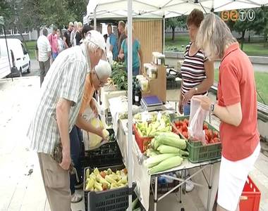 Az id�nyz�lds�geket viszik els�sorban a termel�i piacon a v�s�rl�k