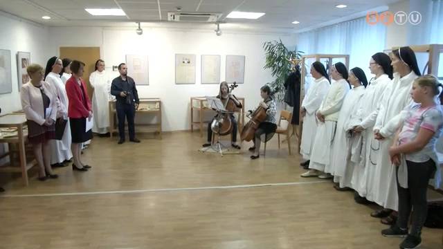 Szombathelyi domonkos leányoktatás 1905-1945 címmel kiállítás nyílt a könyvtárban Szombathelyi domonkos leányoktatás 1905-1945 címmel kiállítás nyílt a könyvtárban