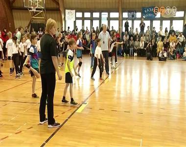 Hazai f�l�ny a sportversenyen