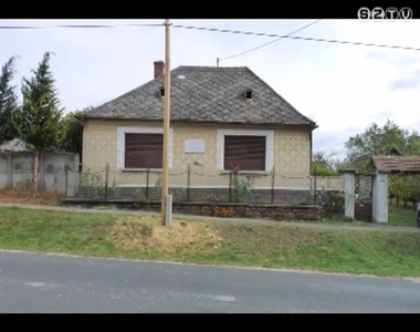 Meg�julhat Mindszenty b�boros sz�l�h�za Csehimindszenten