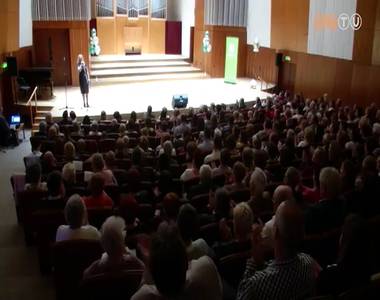 J�t�konys�gi est az iskolai j�tsz�t�r kialak�t�s��rt