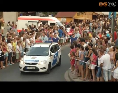 A rendőrök megemelt létszámmal teljesítettek szolgálatot a Savaria Karnevál helyszínein A rendőrök megemelt létszámmal teljesítettek szolgálatot a Savaria Karnevál helyszínein