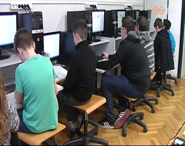 Informatikai versenyt szerveztek �ltal�nos iskol�soknak