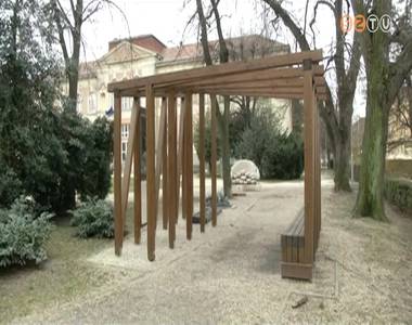 Szent M�rtonhoz kapcsol�d� m�alkot�sok a Savaria M�zeum parkj�ban