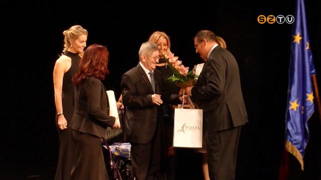 Prima 2021 - 16. alkalommal díjazták a humán szféra legkiválóbb megyei képviselőit Prima 2021 - 16. alkalommal díjazták a humán szféra legkiválóbb megyei képviselőit