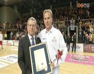 K�lm�n L�szl� Szombathely d�szpolg�ra