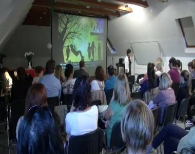 Tehets�ges, j� k�pess�g� vagy �tlagos?