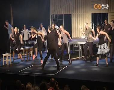 Sz�nh�zak �jszak�ja