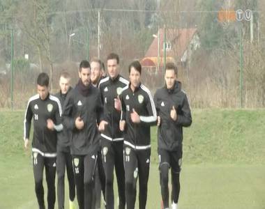 Pakson j�tszik bajnokit a Halad�s