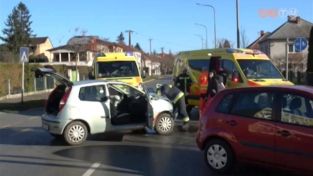 Baleset történt a Bartók Béla körút és a Bolyai utcai kereszteződésében Baleset történt a Bartók Béla körút és a Bolyai utcai kereszteződésében