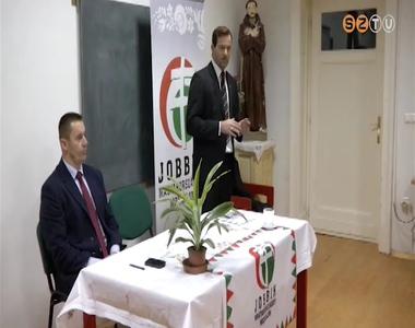 Al��r�sgy�jt� akci�ba kezd a Jobbik