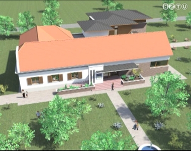 Megkezd�d�tt a v�rosh�za fel�j�t�sa B�k�n