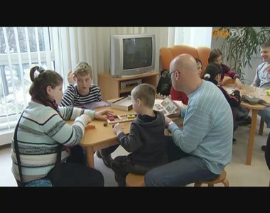 Készségfejlesztő játékokkal ismerkedtek a gyerekek a könyvtárban Készségfejlesztő játékokkal ismerkedtek a gyerekek a könyvtárban